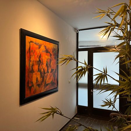 Two Bedroom Loft In The City Center By The Meir Антверпен Экстерьер фото